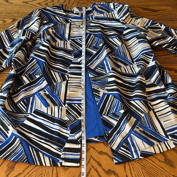 Kasper long modest royal blue, white and black dress jacket - Picture 4 of 10